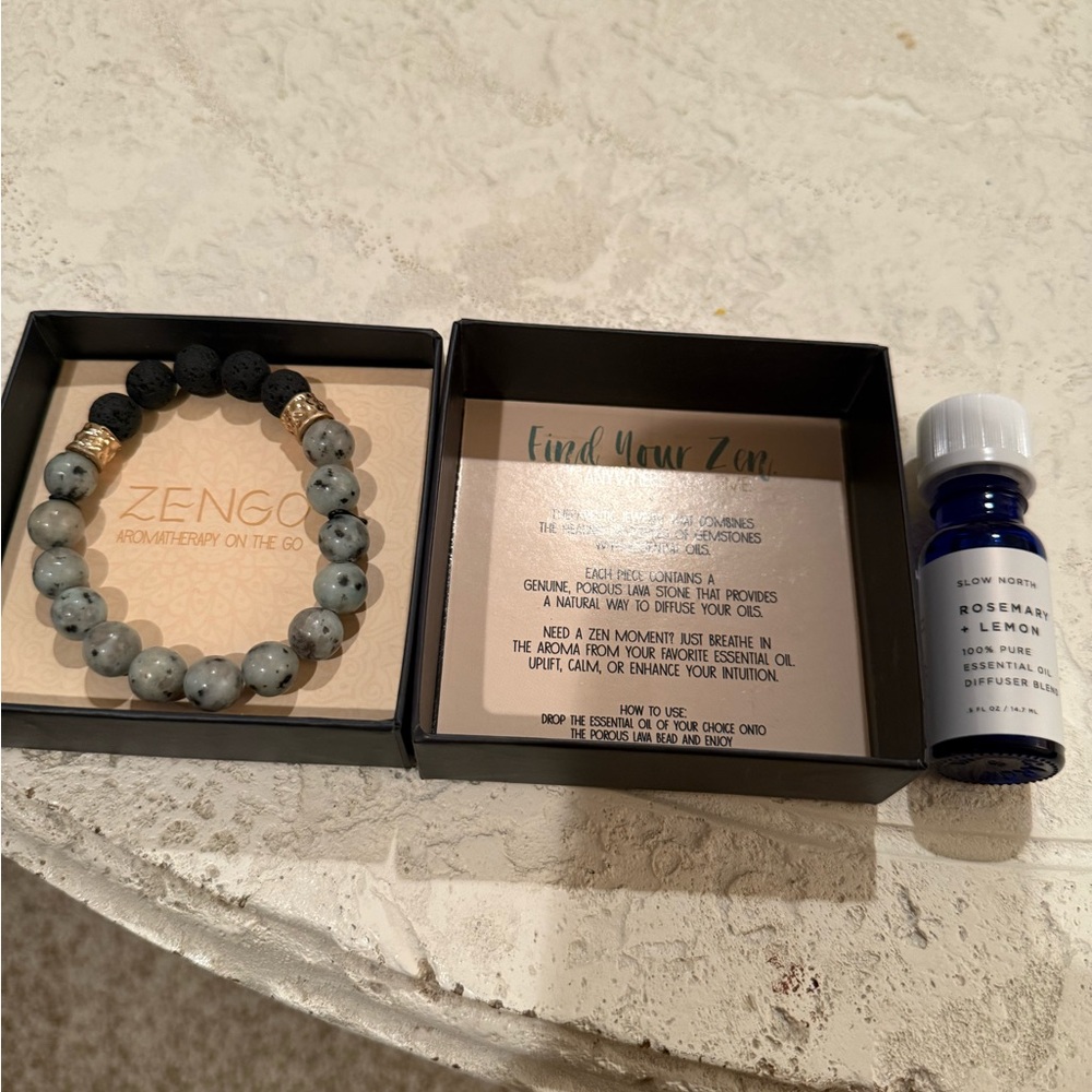 NEW Zengo Aromatherapy Bracelet with Essential Oil
